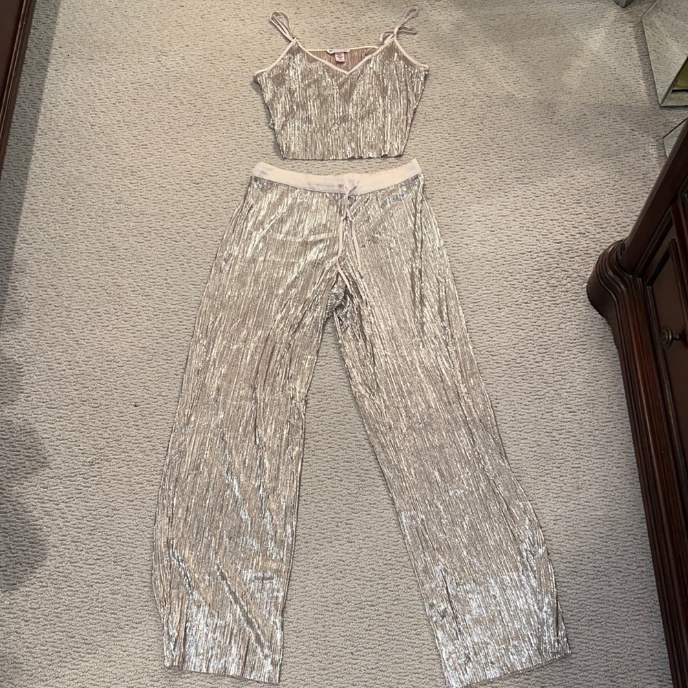 Victoria’s Secret Pajama Set